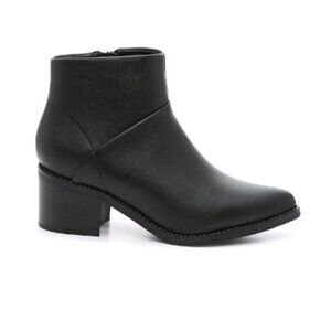 Blondo Eileen Ankle Bootie in Black sz 10‎